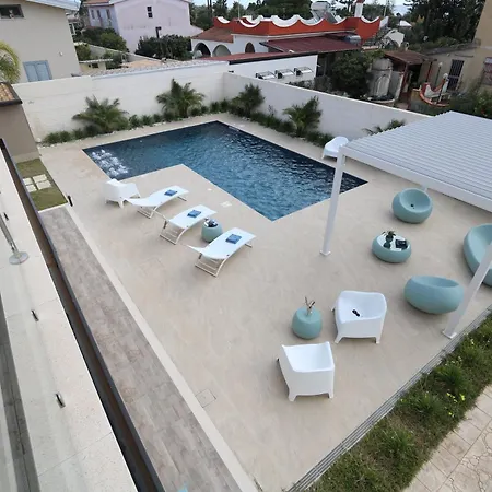 Eumenidi With Pool *